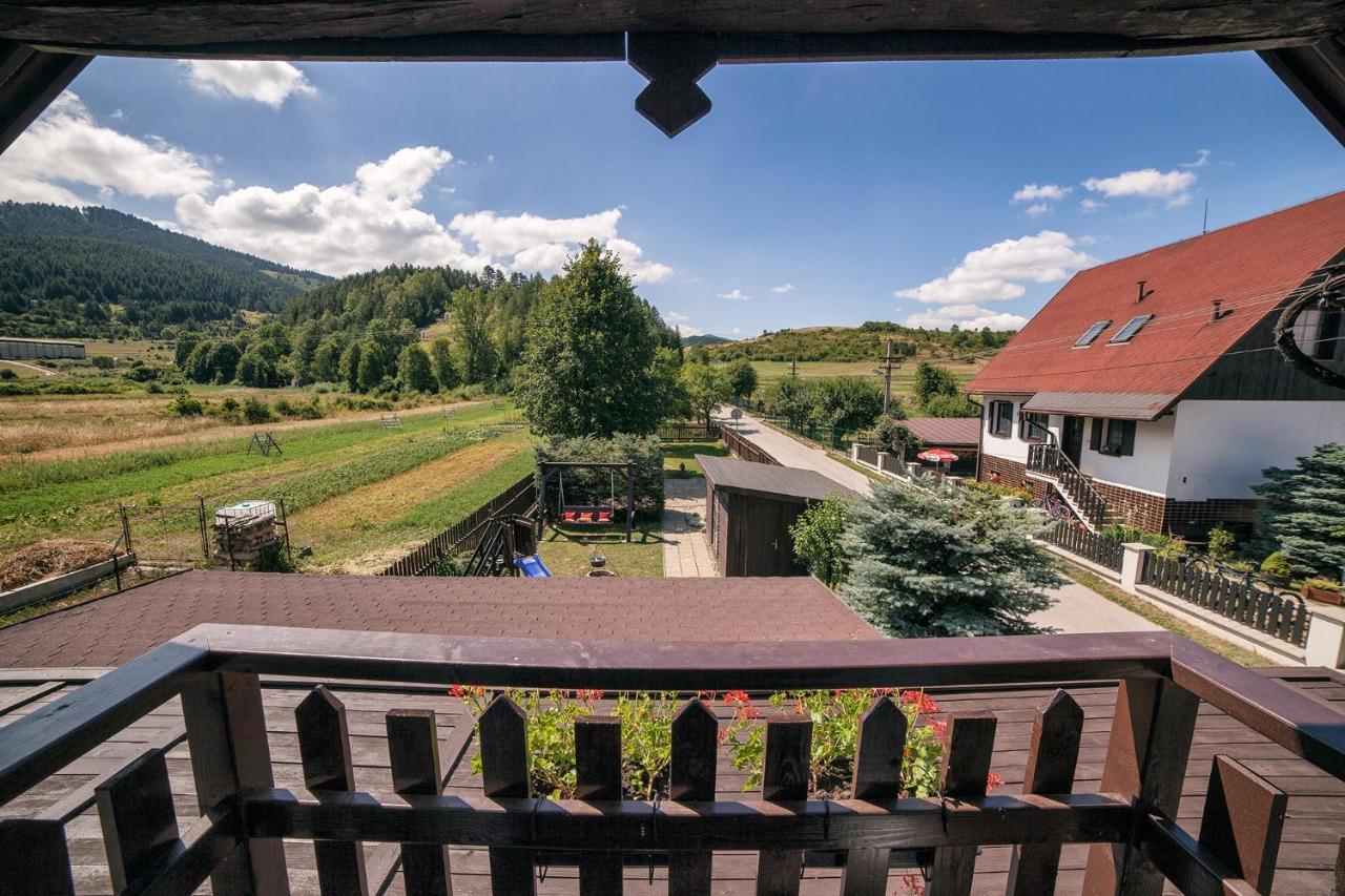 Villa Prazdninovy Dom Eliska*** à Rajecka Lesna Extérieur photo